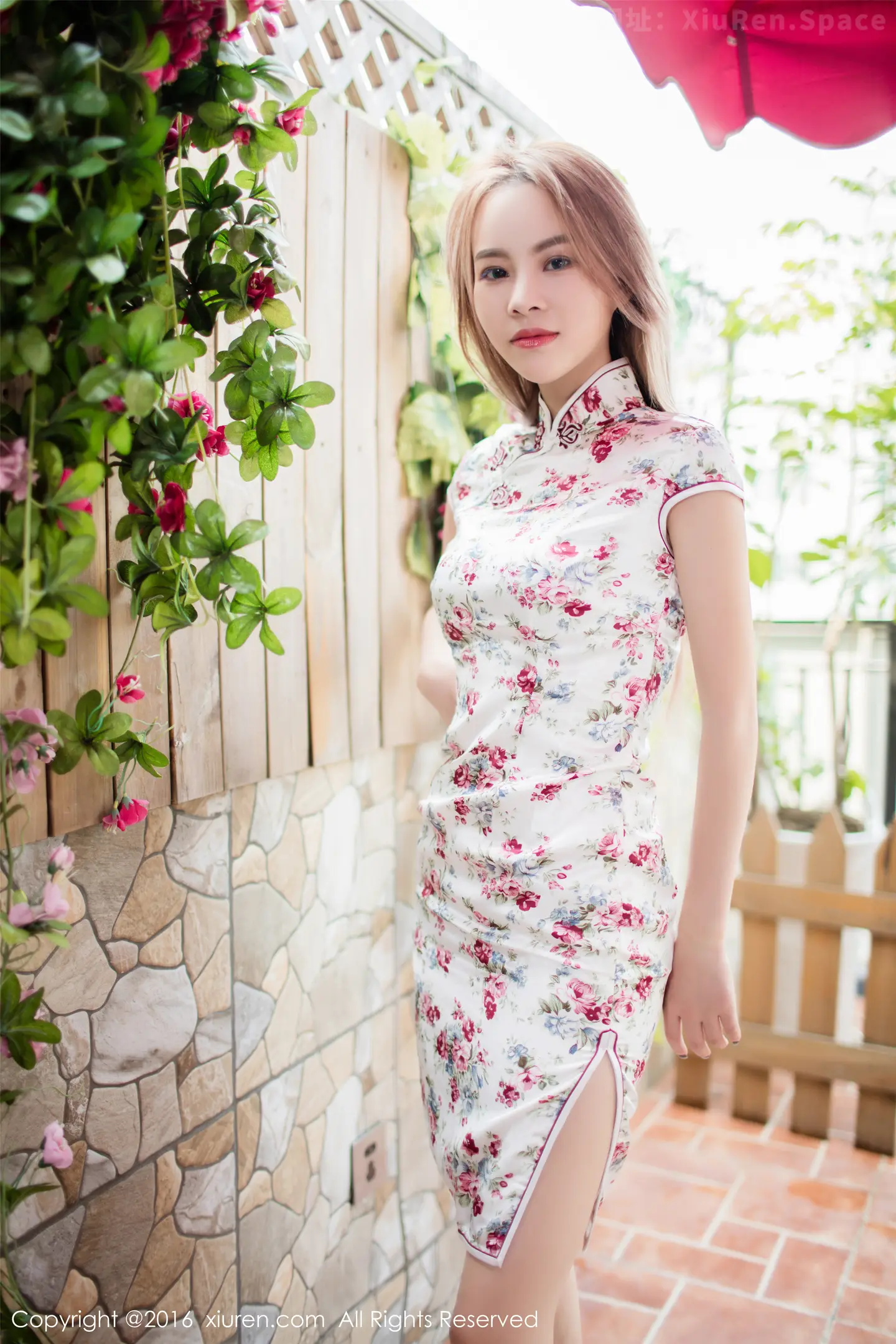 图片[3]-[XiuRen秀人网]VOL.658 妩媚美女虞姬儿浴室里白色高叉连体内衣秀豪乳翘臀诱惑写真99P-秀人网官方网站